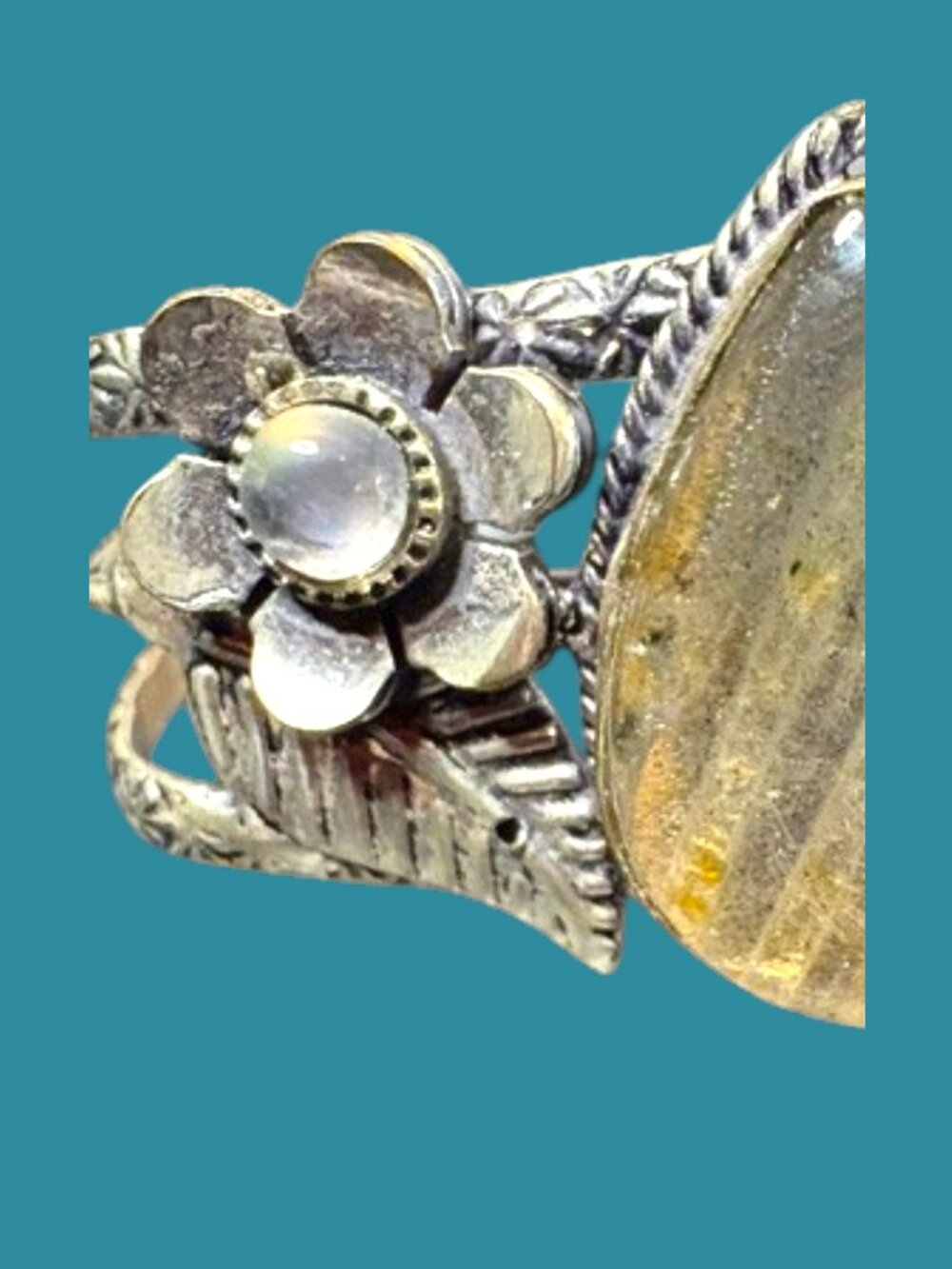 925 Sterling Silver Labradorite Bracelet, Secondary stones: Moonstone and Onyx - Picture 3 of 3